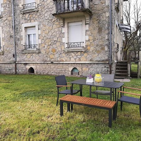 Grand Appartement Avec Jardin Bretenoux Εξωτερικό φωτογραφία