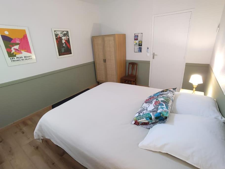 Grand Appartement Avec Jardin Bretenoux Εξωτερικό φωτογραφία